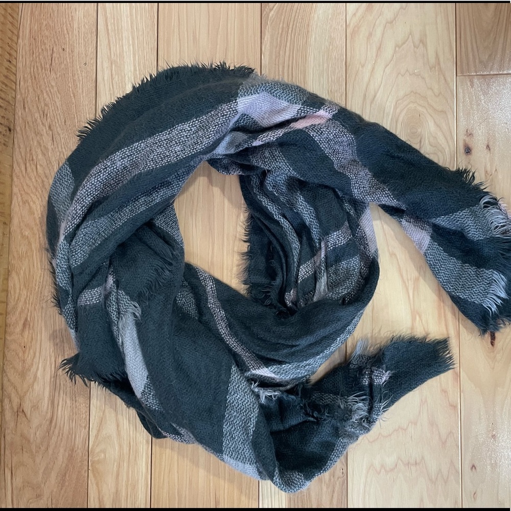 Black, Grey and Light pink wrap scarf